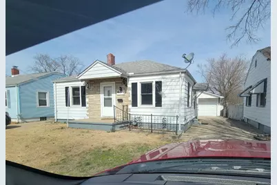 1430 E Vanderhoof Street, Decatur, IL 62521 - Photo 1