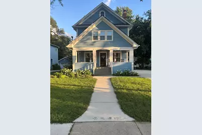 314 E Jefferson Avenue, Wheaton, IL 60187 - Photo 2