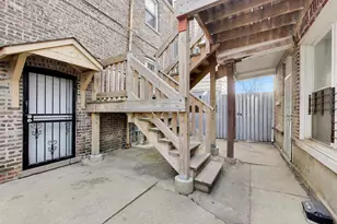 4250 W Haddon Ave, Chicago, IL 60651 - Photo 32