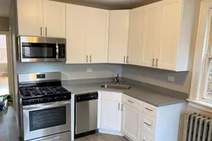 4250 W Haddon Ave, Chicago, IL 60651 - Photo 10