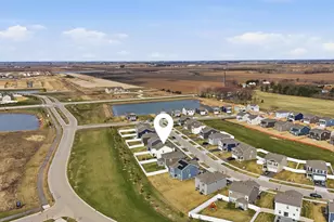 117 Fieldcrest Ave, Hampshire, IL 60140 - Photo 48