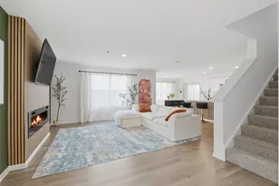 117 Fieldcrest Ave, Hampshire, IL 60140 - Photo 8