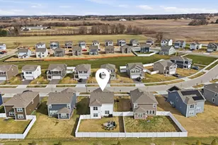 117 Fieldcrest Ave, Hampshire, IL 60140 - Photo 46