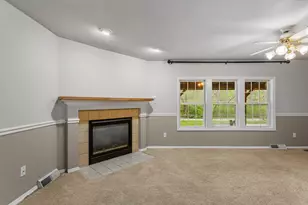 420 N Fisler Rd, Monticello, IL 61856 - Photo 6