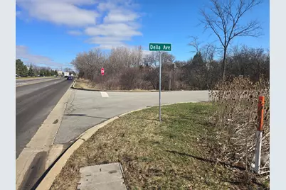 1N 327 Gary Avenue, Carol Stream, IL 60188 - Photo 1