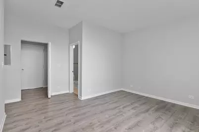2451 W Howard Street #406, Chicago, IL 60645 - Photo 8
