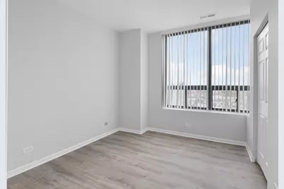 2451 W Howard Street #406, Chicago, IL 60645 - Photo 10