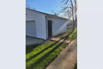 18237 Oakwood Avenue, Lansing, IL 60438 - Photo 30