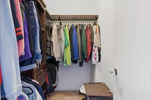 648 W 16th St, Chicago, IL 60616 - Photo 12