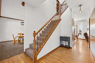 10514 Ridge Ln, Marengo, IL 60152 - Photo 6