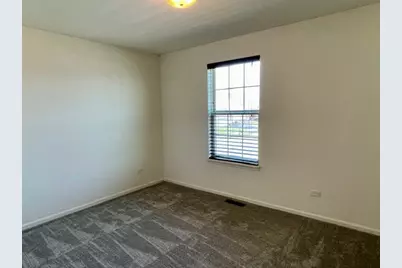 2009 Mayfair Drive, Island Lake, IL 60042 - Photo 12