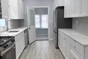 2442 N Lawndale Ave, Chicago, IL 60647 - Photo 6