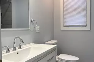 2442 N Lawndale Ave, Chicago, IL 60647 - Photo 8