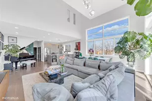 2216 W Armitage Ave, Chicago, IL 60647 - Photo 6