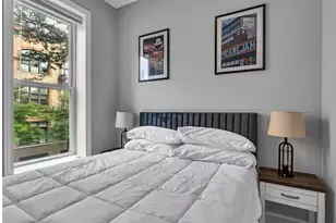 448 N Aberdeen St, Chicago, IL 60642 - Photo 8