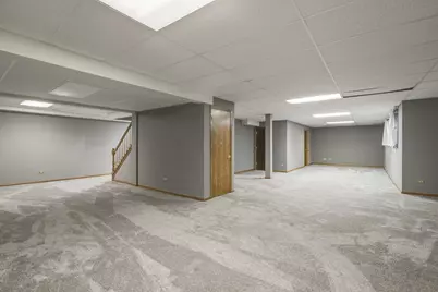 319 Stonebridge Way, Mundelein, IL 60060 - Photo 16