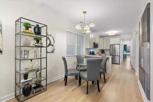 1445 W Walton St, Chicago, IL 60642 - Photo 6