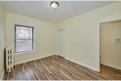 1355 W Touhy Avenue #2N, Chicago, IL 60626 - Photo 10