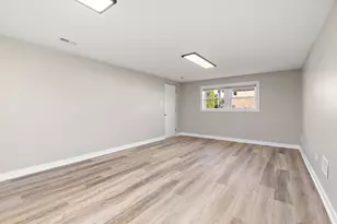 9313 W 147th St, Orland Park, IL 60462 - Photo 16