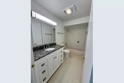 1920 Cherry Lane #219, Northbrook, IL 60062 - Photo 8