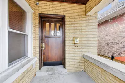 7818 S Merrill Avenue, Chicago, IL 60649 - Photo 2