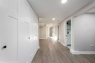 1047 N Saint Louis Avenue, Chicago, IL 60651 - Photo 32