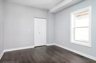 1047 N St Louis Ave, Chicago, IL 60651 - Photo 20