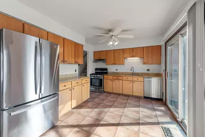 127 Monticello Circle, Bolingbrook, IL 60440 - Photo 10