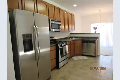 494 S Jade Lane, Round Lake, IL 60073 - Photo 6