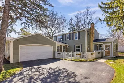 934 S Highland Avenue, Arlington Heights, IL 60005 - Photo 1