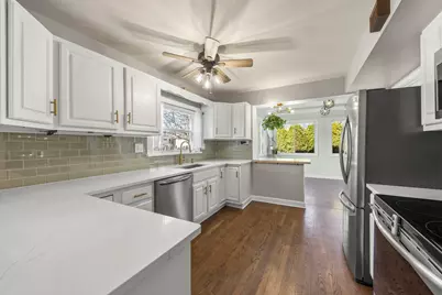 934 S Highland Avenue, Arlington Heights, IL 60005 - Photo 8