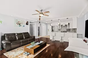 3600 N Lake Shore Dr, Chicago, IL 60613 - Photo 2