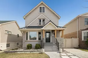 10547 S Troy St, Chicago, IL 60655 - Photo 1