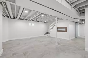 10547 S Troy St, Chicago, IL 60655 - Photo 42