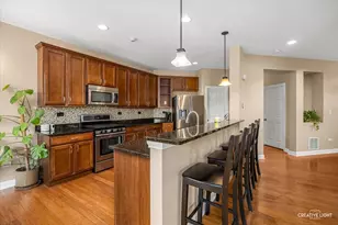 2782 Blakely Ln, Naperville, IL 60540 - Photo 8