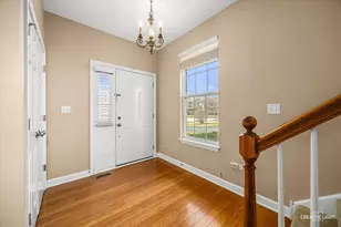 2782 Blakely Ln, Naperville, IL 60540 - Photo 2