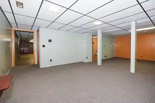 1202 N Linden St, Normal, IL 61761 - Photo 48