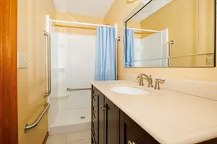 1202 N Linden St, Normal, IL 61761 - Photo 32