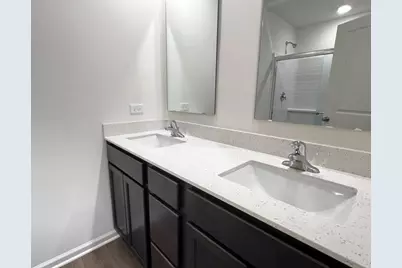 [Address not provided], Lombard, IL 60148 - Photo 8