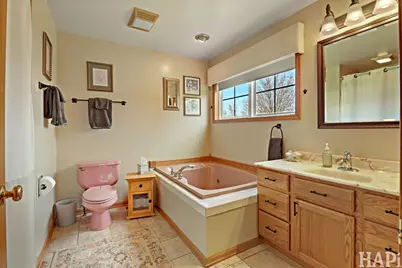 3800 Twin Oaks Drive, Wonder Lake, IL 60097 - Photo 16