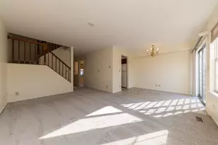 260 E Fabish Dr, Buffalo Grove, IL 60089 - Photo 4