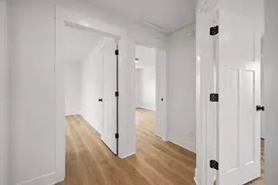 8245 43rd Pl, Lyons, IL 60534 - Photo 10