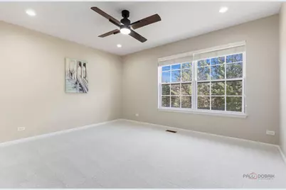 371 Sycamore Street, Vernon Hills, IL 60061 - Photo 34