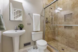 371 Sycamore St, Vernon Hills, IL 60061 - Photo 20