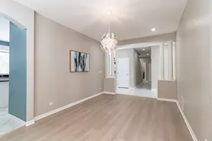 371 Sycamore St, Vernon Hills, IL 60061 - Photo 8