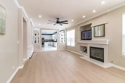 371 Sycamore Street, Vernon Hills, IL 60061 - Photo 18