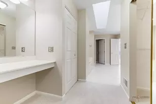 371 Sycamore St, Vernon Hills, IL 60061 - Photo 30