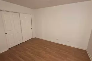 9368 Bay Colony Dr, Des Plaines, IL 60016 - Photo 10