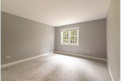 43 Foxcroft Road #43-127, Naperville, IL 60565 - Photo 20