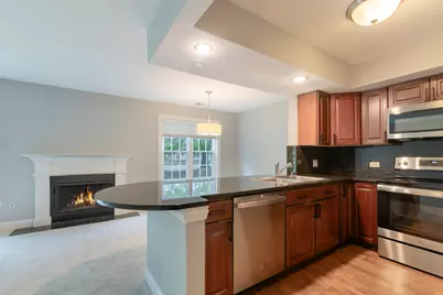 43 Foxcroft Road #43-127, Naperville, IL 60565 - Photo 14